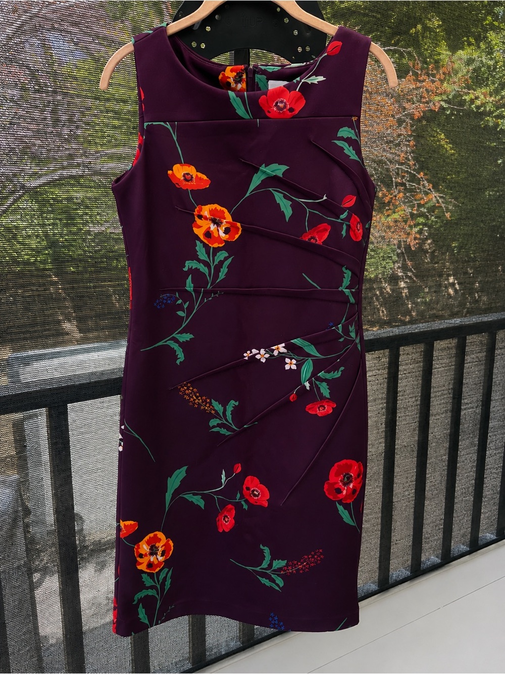 Calvin Klein Sleeveless Floral Shift Dress in Plum
